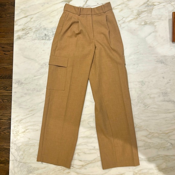 Aritzia Pants - ARITZIA CARGO PANT TROUSER
